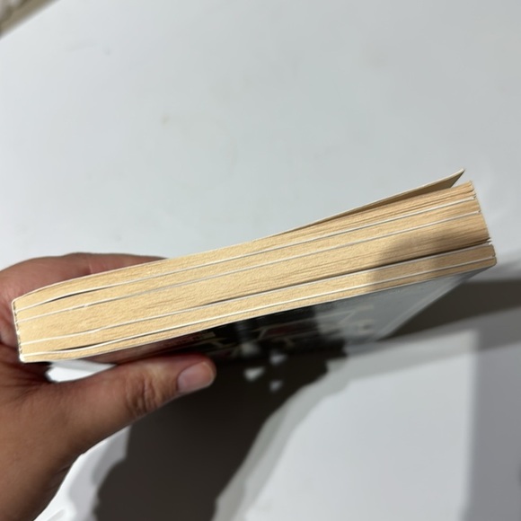 Paperback | Book | Lady Gaga Behind the Fame Book - Picture 4 of 5